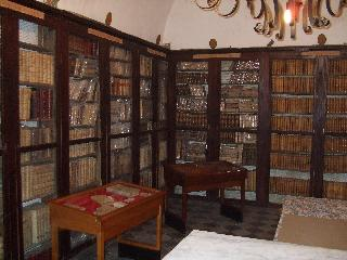 Biblioteca del Seminario (Oristano)